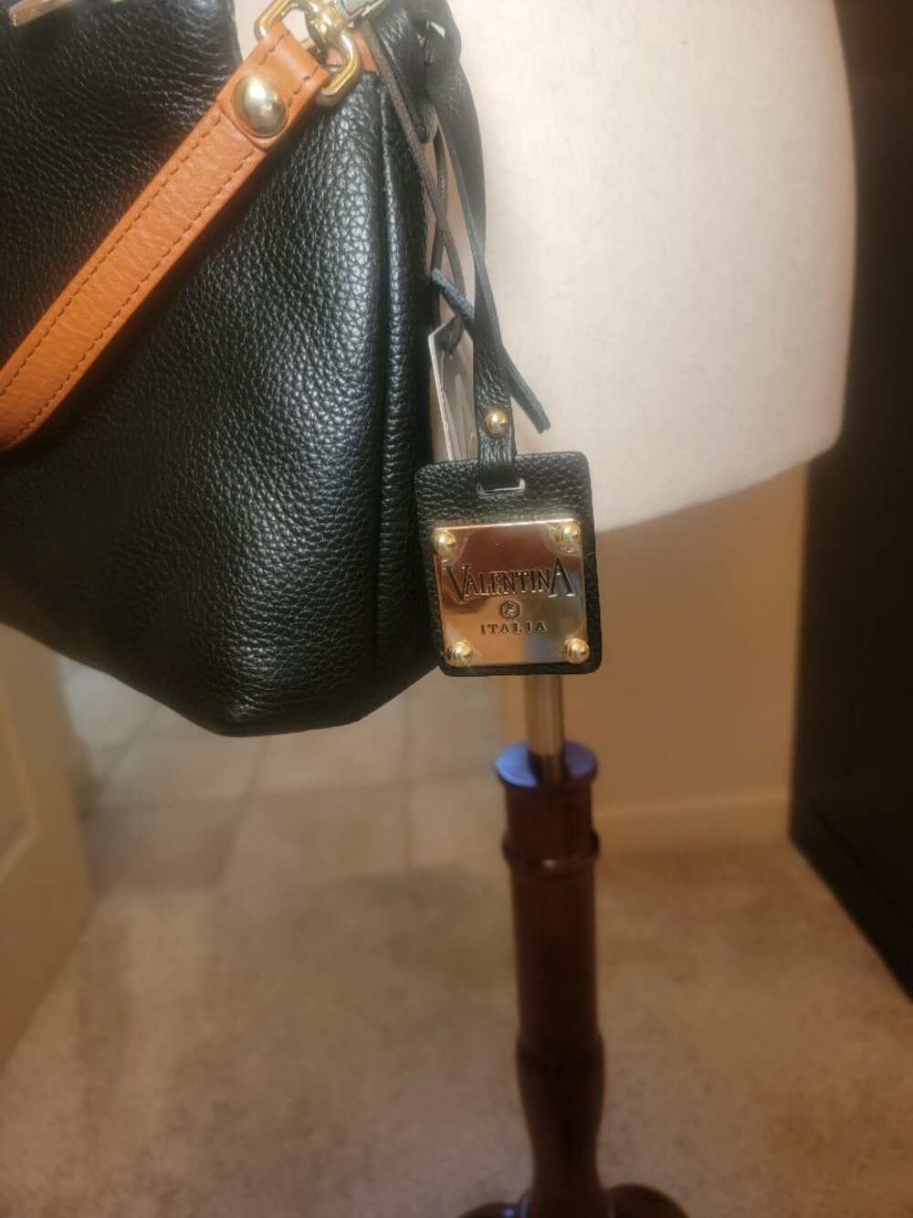 Valentina Italia Genuine Leather Crossbody Bag Black & Cognac NWT Made in Italy - Picture 6 of 11